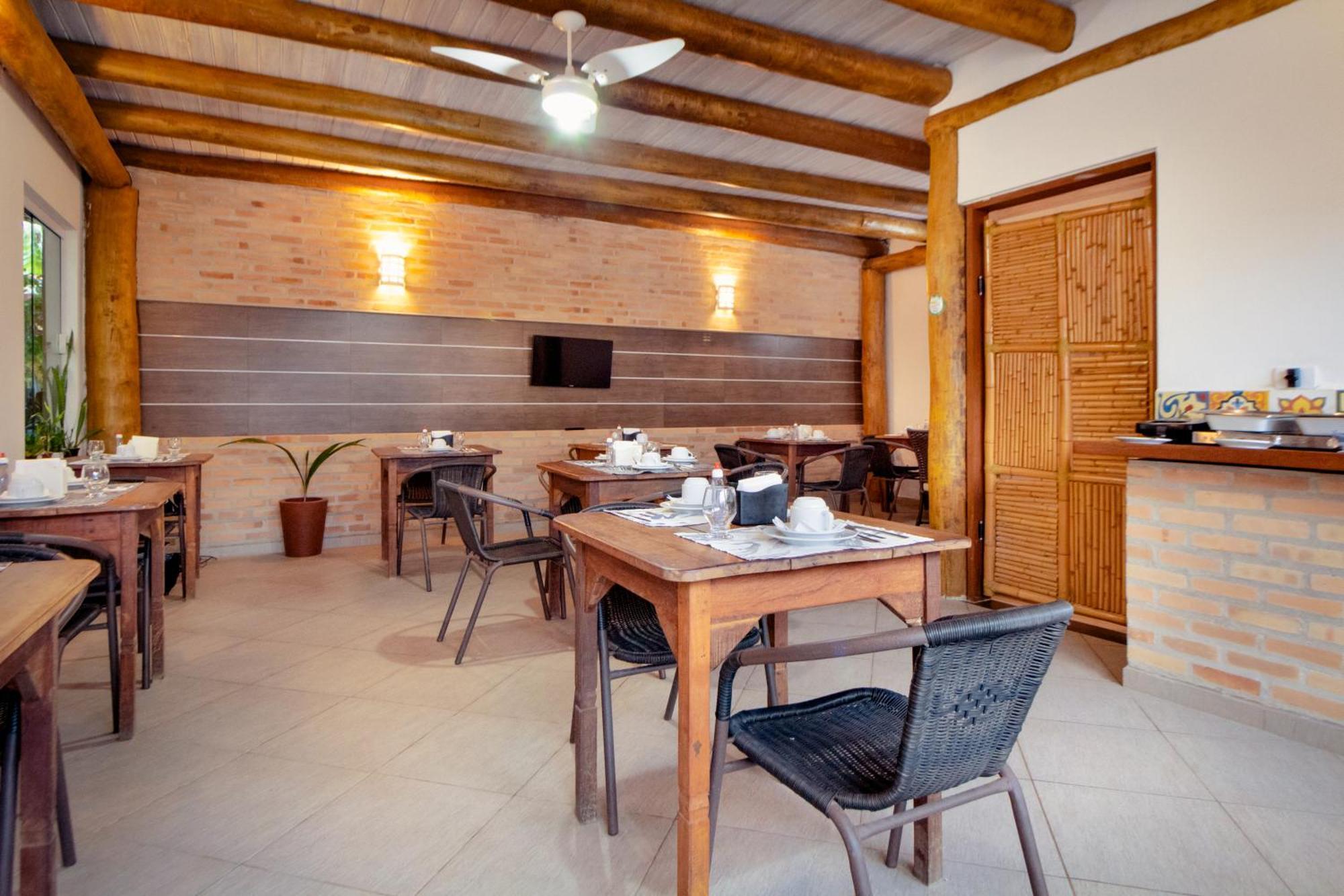 Inn Velinn Iguana Azul